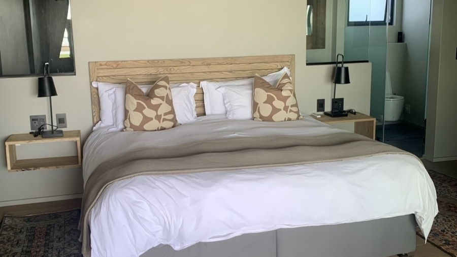 To Let 1 Bedroom Property for Rent in Thesen Islands Western Cape
